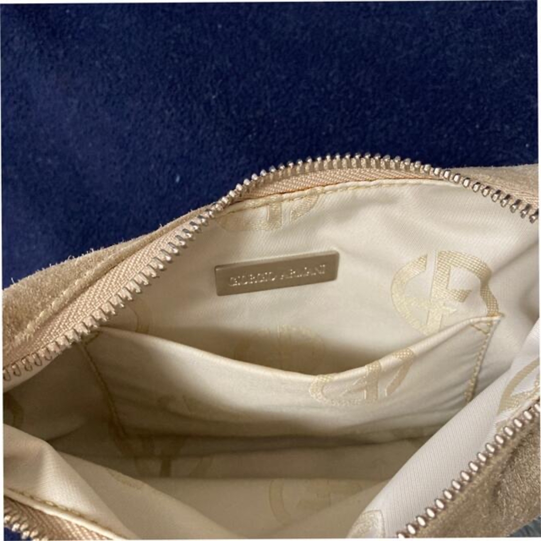 Giorgio Armani(ジョルジオアルマーニ)のジョルジオアルマーニ本革スウェードミニワンショルダーバッグベージュ色 レディースのバッグ(ショルダーバッグ)の商品写真