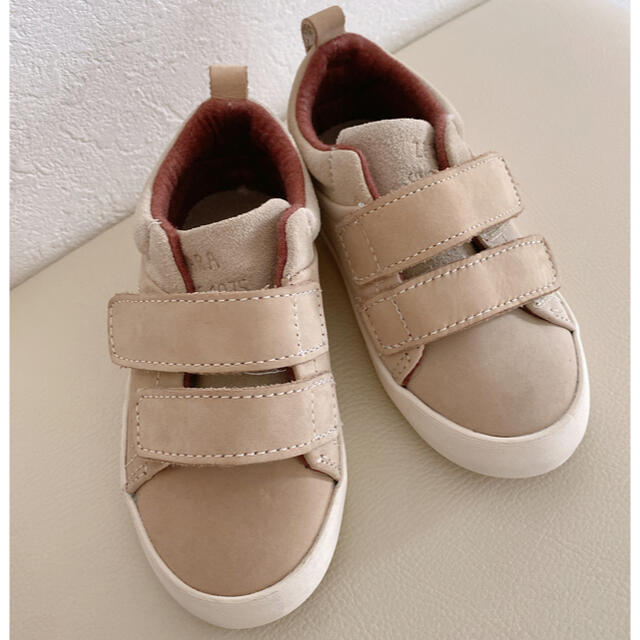 ZARA KIDS(ザラキッズ)の《専用》【美品】ZARA ベビー 靴 スニーカー キッズ/ベビー/マタニティのキッズ靴/シューズ(15cm~)(スニーカー)の商品写真