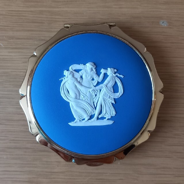 WEDGWOOD(ウェッジウッド)のストラットン ウェッジウッド　コンパクト ミラー レディースのファッション小物(ミラー)の商品写真