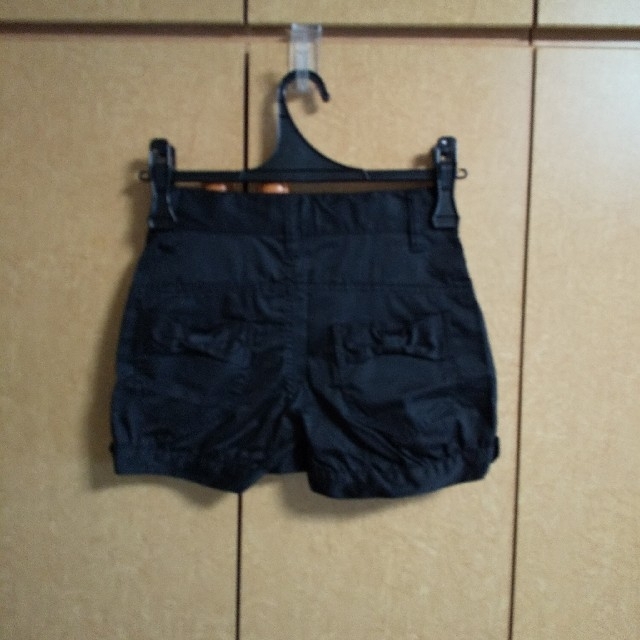 女の子 ショートパンツ 黒 140cm キッズ/ベビー/マタニティのキッズ服女の子用(90cm~)(パンツ/スパッツ)の商品写真