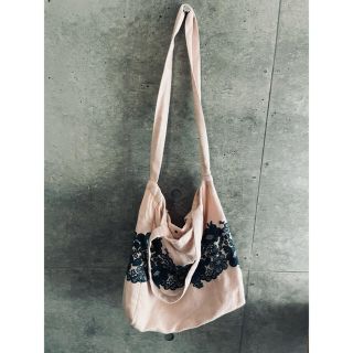 ミナペルホネン(mina perhonen)のミナペルホネン　holidaybag smileflower(ショルダーバッグ)