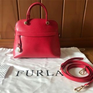 フルラ(Furla)の最終値下げ♪ フルラ FURLA PIPER S 2wayドームハンドバッグ(ショルダーバッグ)