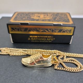 アベイシングエイプ ネックレス ゴールド ペンダント - アクセサリー アベイシングエイプ ネックレス ゴールド ペンダント - アクセサリー