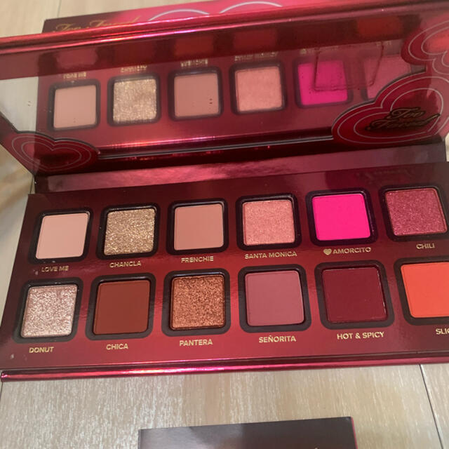 Too Faced アイパレット