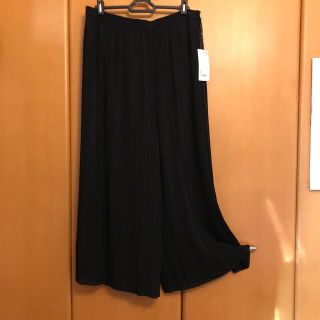 ユニクロ(UNIQLO)のユニクロ　ガウチョパンツ　黒　X L(その他)