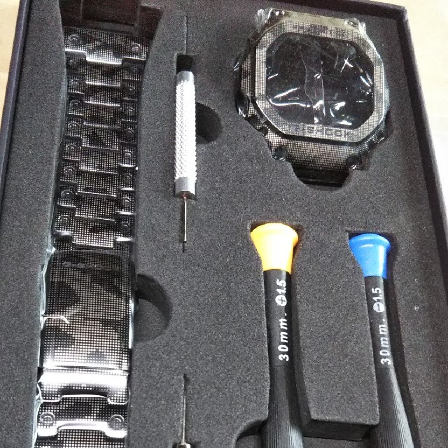 G-SHOCK(ジーショック)のDW-5600系用 メタル製迷彩グレー ベルト・ベゼル GW-500 メンズの時計(腕時計(デジタル))の商品写真