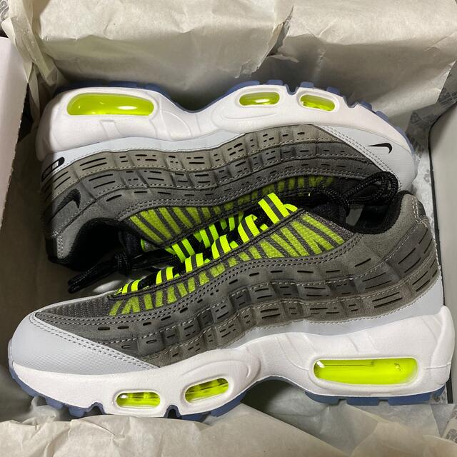 KIM JONES(キムジョーンズ)のNIKE X KIM JONES AIR MAX 95 メンズの靴/シューズ(スニーカー)の商品写真