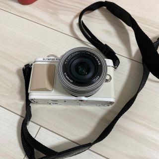 オリンパス(OLYMPUS)のOLYMPUS PEN Lite E-PL7(ミラーレス一眼)