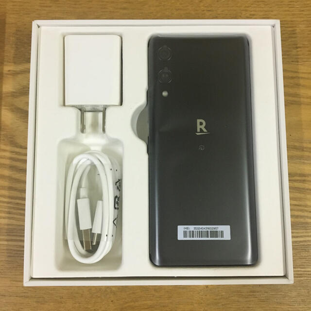 スマートフォン本体【新品未使用品】ハンド　Rakuten Hand  黒