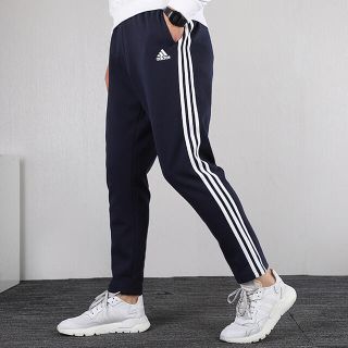 アディダス(adidas)のadidas アディダス３ストライプス テーパード パンツ ジョガー パンツ(その他)