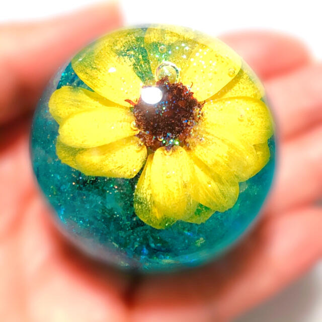 カラフルフラワー❃︎クリスタルボールオルゴナイト✨