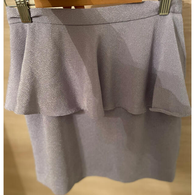 Lily Brown(リリーブラウン)のリリーブラウンの紫スカート レディースのスカート(ミニスカート)の商品写真