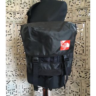 ザノースフェイス(THE NORTH FACE)のTHE NORTH FACE ノースフェイス ショルダーバック BLK 未使用(ショルダーバッグ)