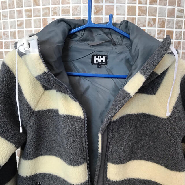 HELLY HANSEN(ヘリーハンセン)のHELLY HANSEN ボーダーフリース レディースのジャケット/アウター(その他)の商品写真