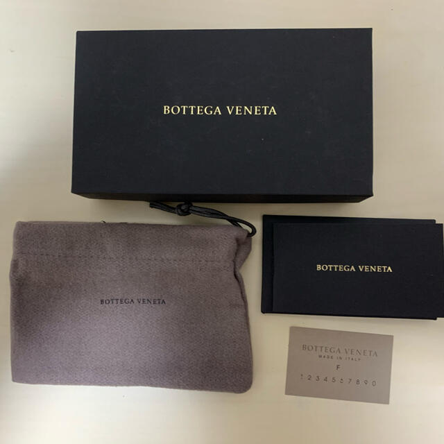 BOTTEGA VENETA キーホルダー　レッド