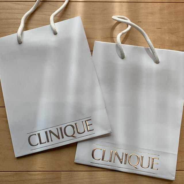 CLINIQUE(クリニーク)の【お値下げ】クリニーク CLINIQUE ショップ袋 レディースのバッグ(ショップ袋)の商品写真