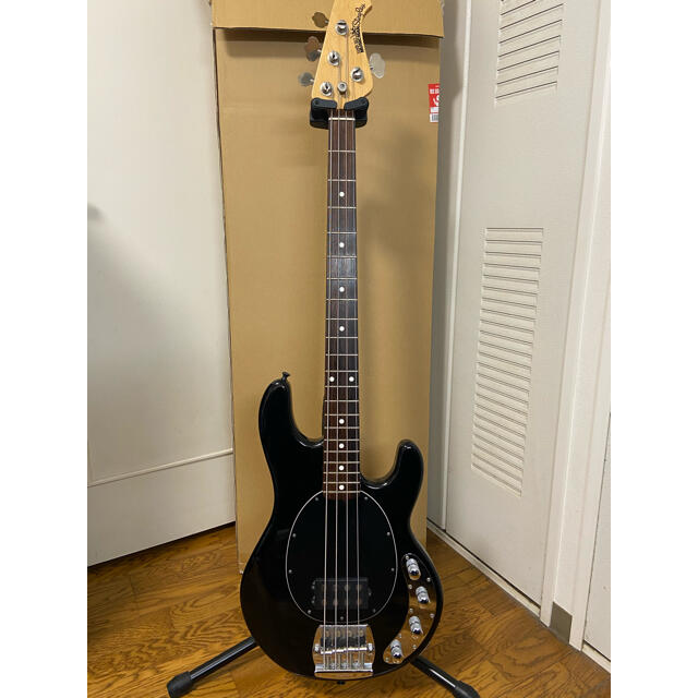 MUSIC MAN StingRay4 EX Black Rosewood 楽器のベース(エレキベース)の商品写真