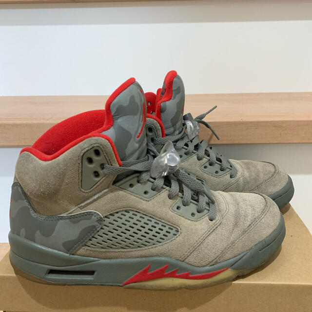 靴/シューズNike air Jordan 5 retro