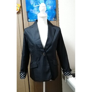 リュリュ(RyuRyu)の新品のジャケット　黒(テーラードジャケット)