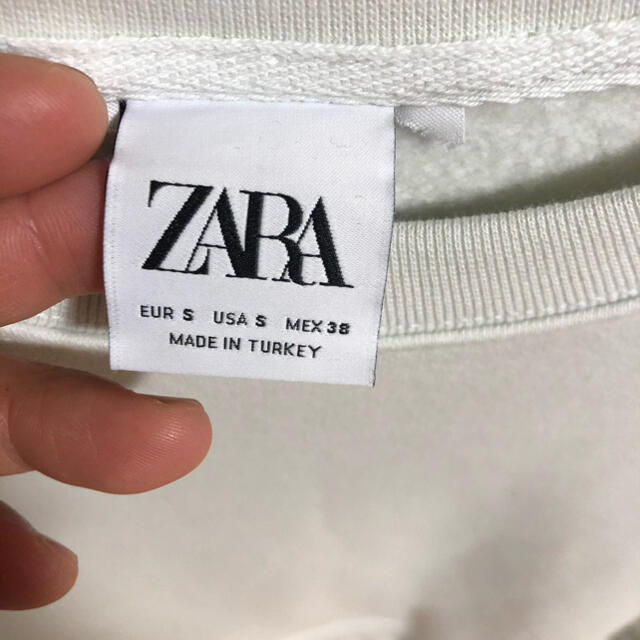 ZARA(ザラ)のZARA トレーナー　メンズ メンズのトップス(スウェット)の商品写真