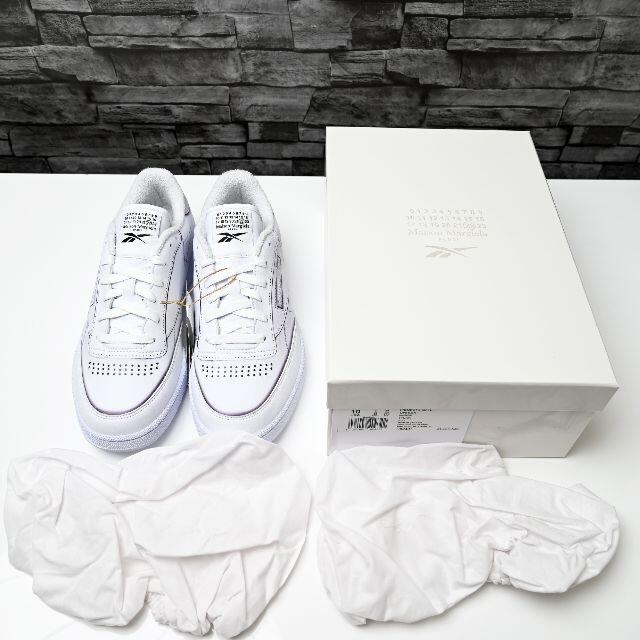 Maison Martin Margiela(マルタンマルジェラ)の新品 MAISON MARGIELA × REEBOK コラボスニーカー メンズの靴/シューズ(スニーカー)の商品写真