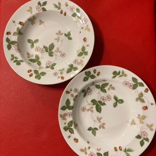 ウェッジウッド(WEDGWOOD)のワイルドストロベリー  2枚組 スープ 皿 (食器)