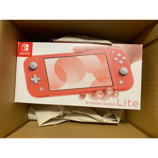 新品未使用 未開封 任天堂 Switch LITE コーラル