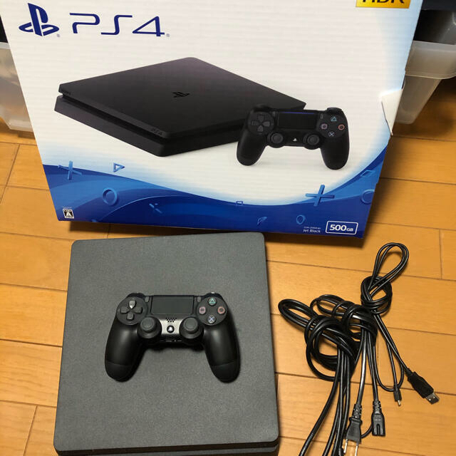 ps4  本体