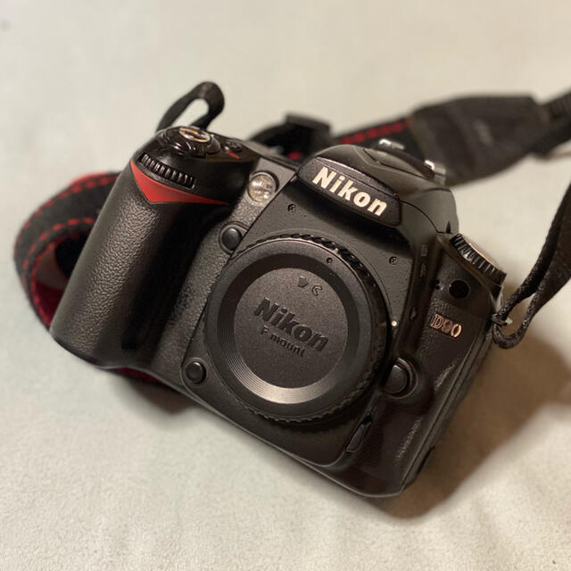 Nikon(ニコン)のNikon D90 ボディ スマホ/家電/カメラのカメラ(デジタル一眼)の商品写真