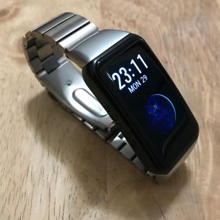 ファーウェイ(HUAWEI)のhonor band 6 メタルバンド付(その他)