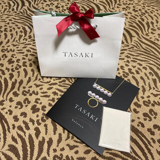 タサキ(TASAKI)のTASAKI （タサキ）ジュエリークロス　と　ショップバッグのセット(ネックレス)