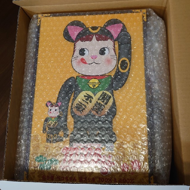 BE@RBRICK 招き猫 ペコちゃん 黒メッキ 100% & 400