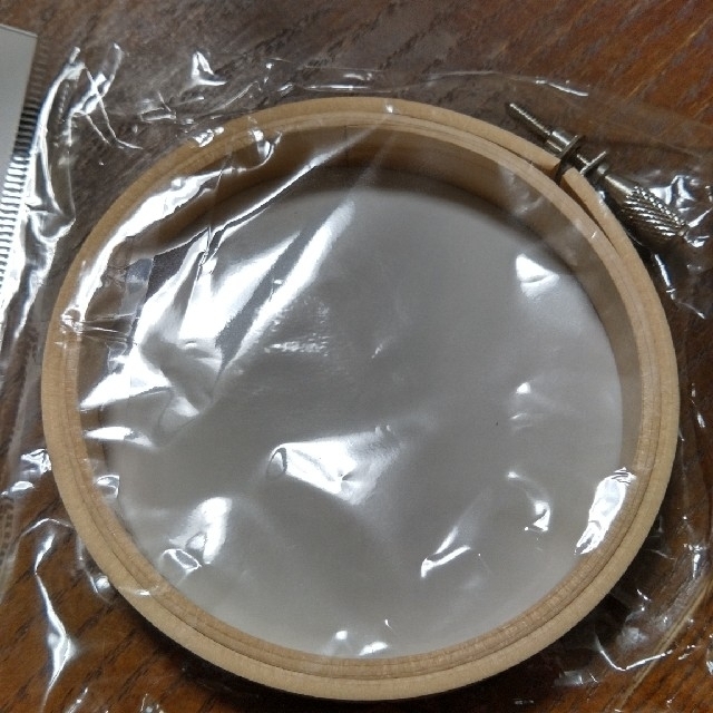 刺繍枠8cm ハンドメイドの素材/材料(各種パーツ)の商品写真