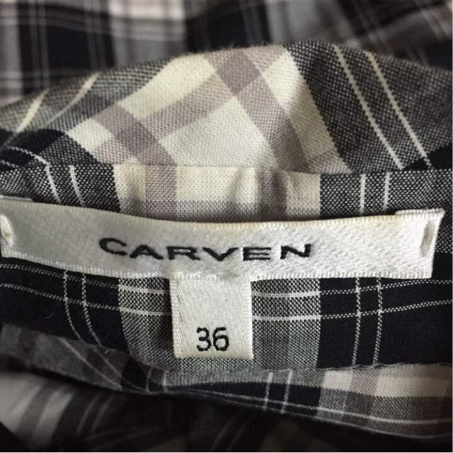 CARVEN(カルヴェン)のCARVENチェック柄ブラウス 36 超美品 値下げ レディースのトップス(シャツ/ブラウス(長袖/七分))の商品写真