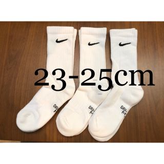 ナイキ(NIKE)の【新品未使用】NIKE  3足組 靴下 ホワイト 23.0cm〜25.0cm(ソックス)