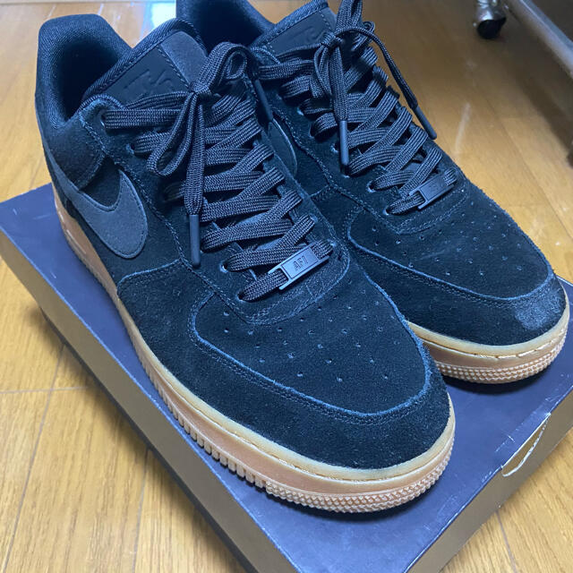 AirForce1LowNIKE  AIR FORCE 1 '07 LV8 SUEDE BLK 28.5