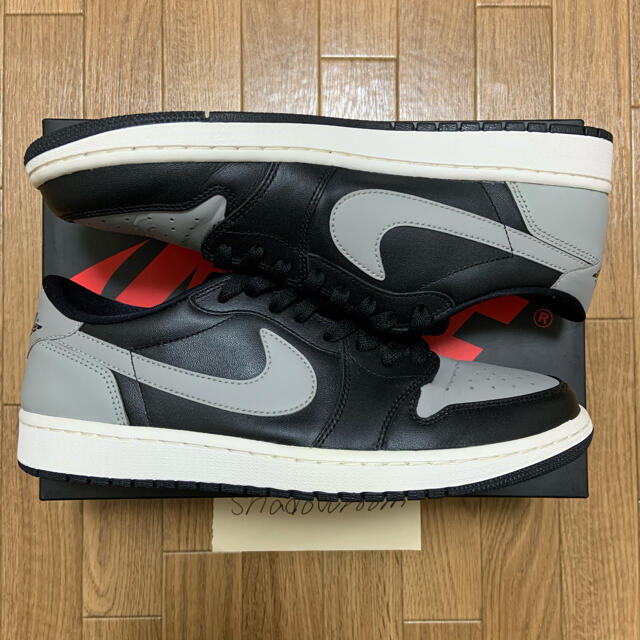 NIKE(ナイキ)のAir jordan 1 low og shadow 28 10 travis メンズの靴/シューズ(スニーカー)の商品写真