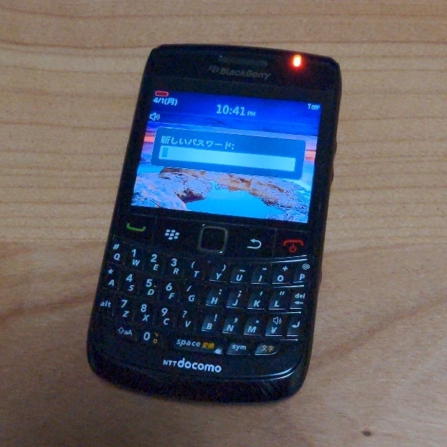 Blackberry Blod  9780 docomo