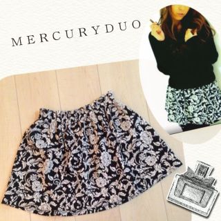 マーキュリーデュオ(MERCURYDUO)のMERCURYDUO♡レトロ柄スカート(ミニスカート)