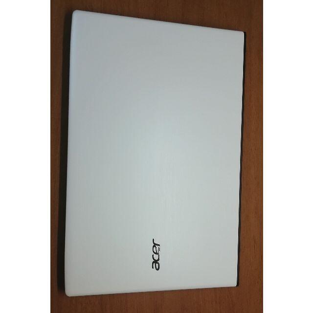 Acer(エイサー)のAcer Aspire E15 E5-575-N54G/W ノートパソコン 美品 スマホ/家電/カメラのPC/タブレット(ノートPC)の商品写真