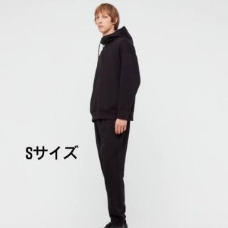 ユニクロ(UNIQLO)の＋J プラスJ ドライスウェットパンツ 黒　Sサイズ  色はブラック (その他)