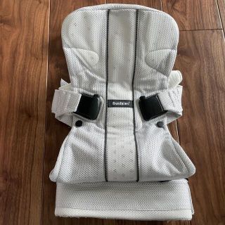 ベビービョルン(BABYBJORN)の【ぐるり様】BABYBJORN ベビーキャリアOne メッシュ(抱っこひも/おんぶひも)