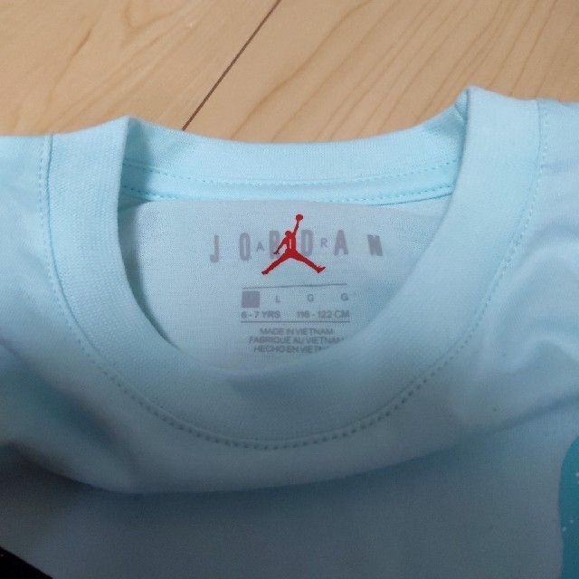 JORDAN　Tシャツ キッズ/ベビー/マタニティのキッズ服男の子用(90cm~)(Tシャツ/カットソー)の商品写真