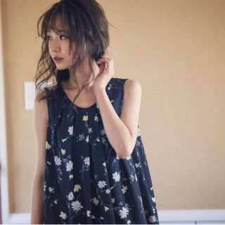 シェリーモナ(Cherie Mona)の【最終値下げ】花柄ワンピース(ひざ丈ワンピース)