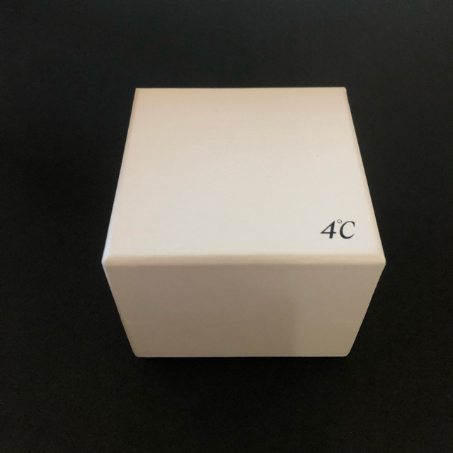 4℃(ヨンドシー)の大幅値下げ中　4℃ K10 クリスタルローズゴールドネックレス レディースのアクセサリー(ネックレス)の商品写真
