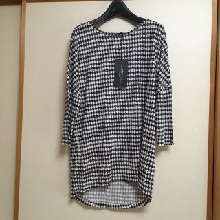 マックスマーラ(Max Mara)のタグ付き　新品　マックスマーラ   カットソー(カットソー(長袖/七分))