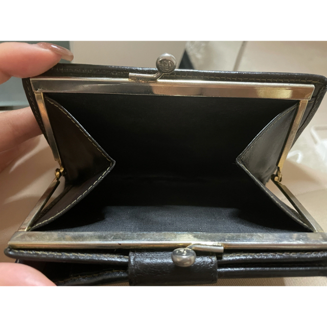 FENDI - 期間限定値下げ!!FENDI フェンディ 財布 二つ折り がま口の