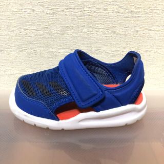 アディダス(adidas)のadidasアディダス♡ベビーサンダル　13㎝(サンダル)