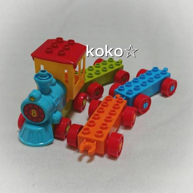 セール　知育玩具　ブロック　車　機関車　セット　互換　キッズ　プレゼント　新品　 キッズ/ベビー/マタニティのおもちゃ(電車のおもちゃ/車)の商品写真
