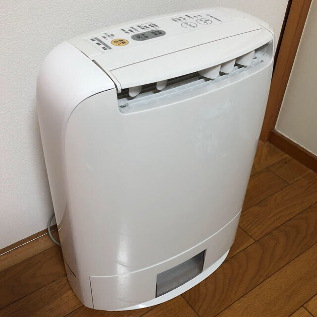 パナソニック 衣類乾燥除湿機 F-YZM60-W 17年製